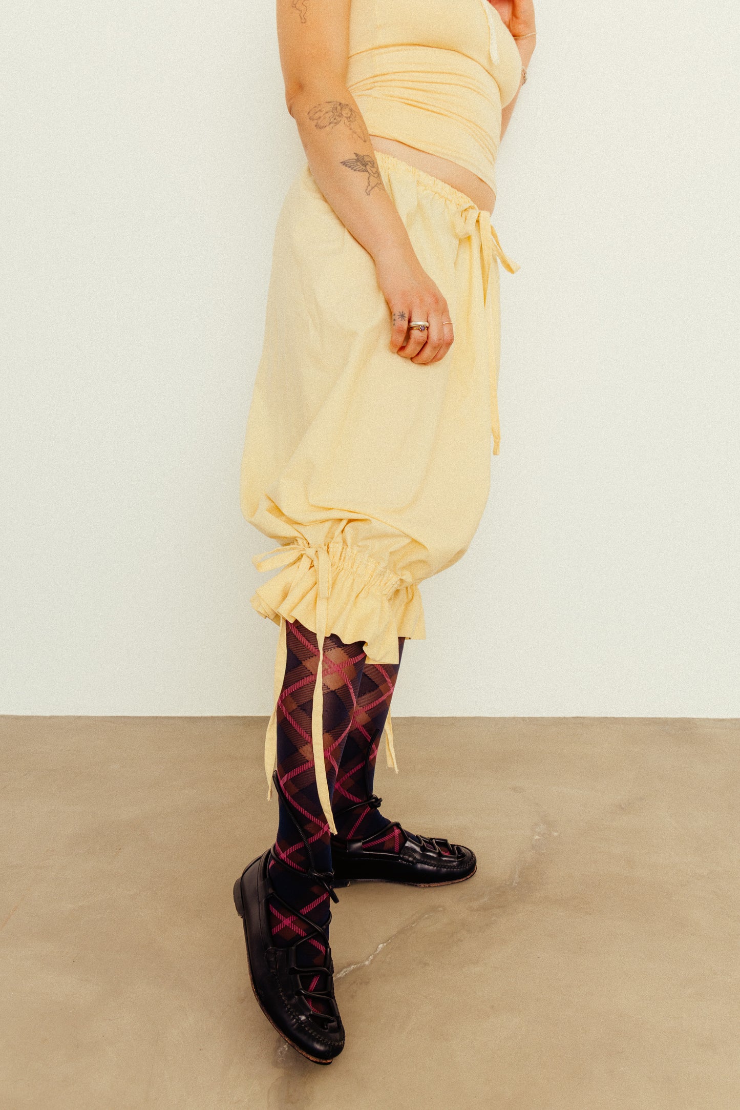 MID LENGTH BLOOMERS