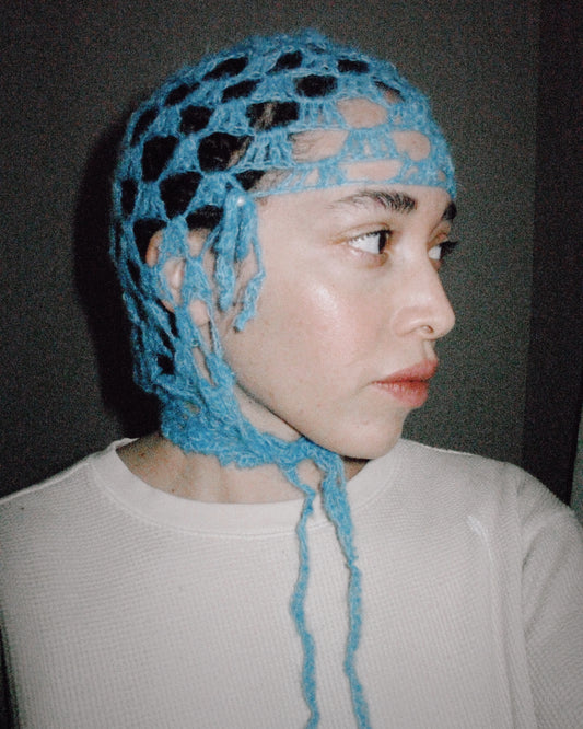 CANARY BLUE SILK MOHAIR BONNET