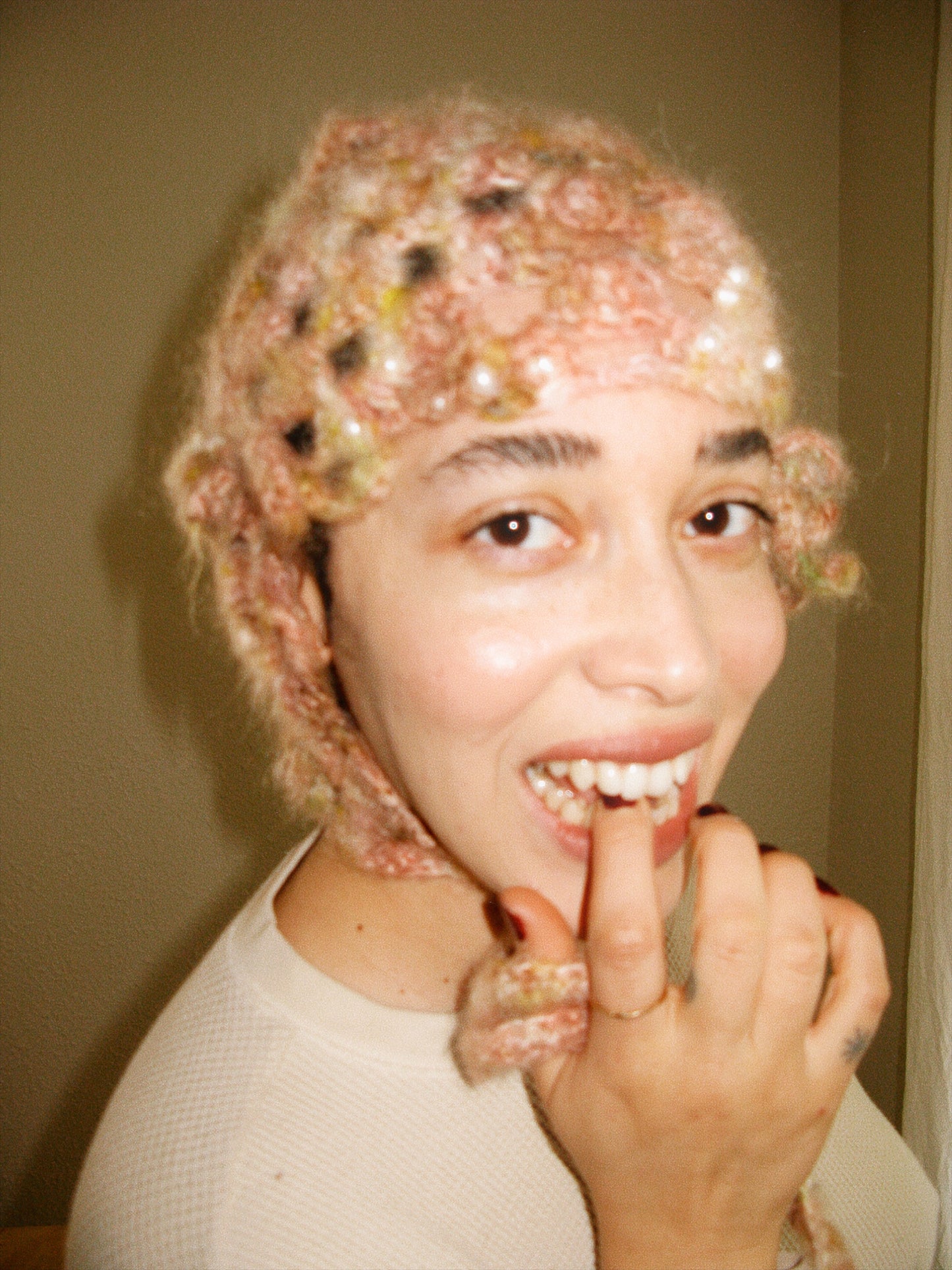 FAIRY MOHAIR FAIRY PEARL BONNET
